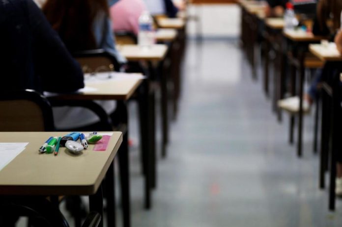 La session 2024 du Baccalauréat a débuté pour 860 000 candidats - Réveil d'algérie
