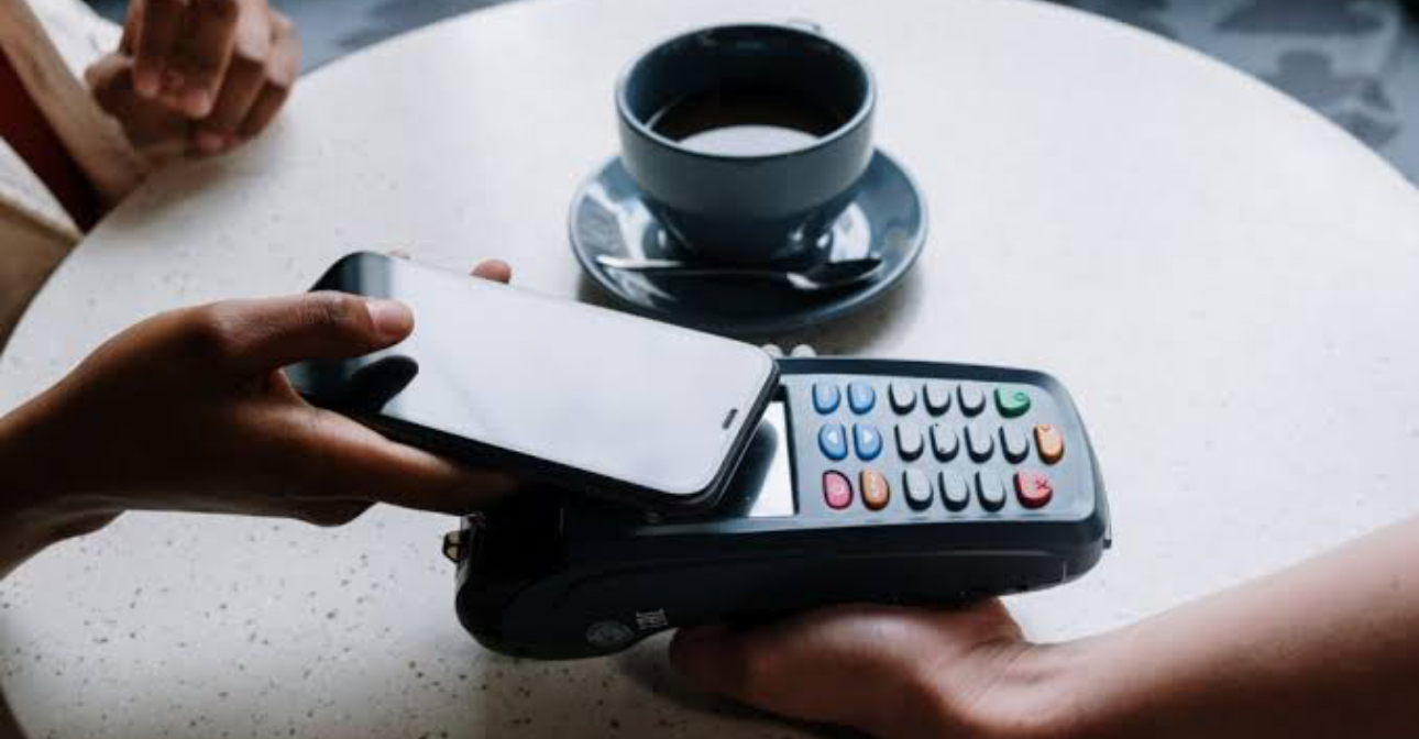 Cap sur l’accélération de la numérisation des moyens de paiement - Réveil d'algérie